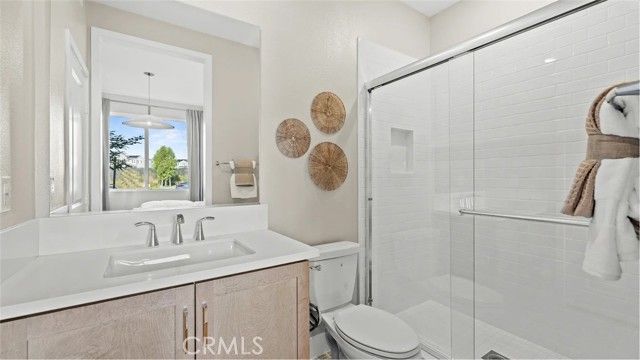 924 Chinon, Irvine, CA 92618