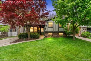 612 Royal Avenue, Royal Oak, MI 48073
