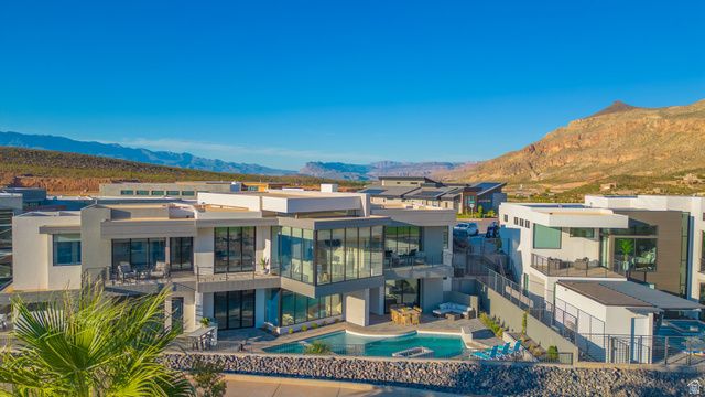 3550 S CYPRESS POINT RD, Hurricane, UT 84737