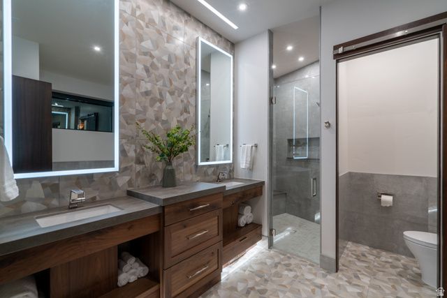 3550 S CYPRESS POINT RD, Hurricane, UT 84737