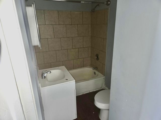 14631 Union Avenue, Harvey, IL 60426