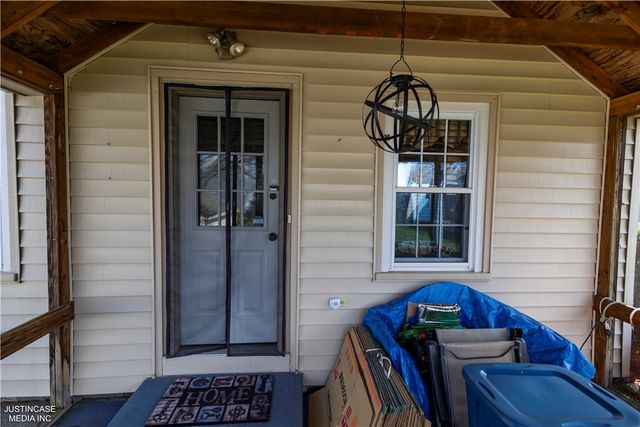 151 West Forest Avenue, Pawtucket, RI 02860