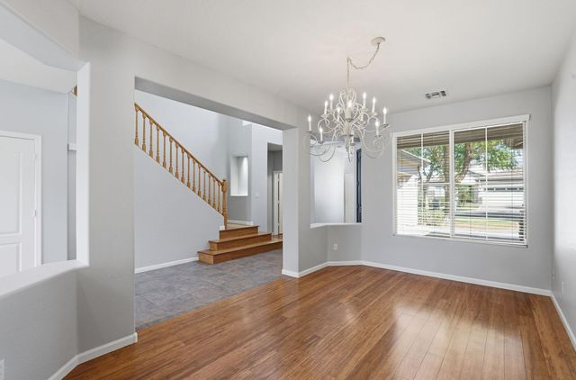 3565 E Vaughn Court, Gilbert, AZ 85234