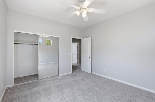 3565 E Vaughn Court, Gilbert, AZ 85234