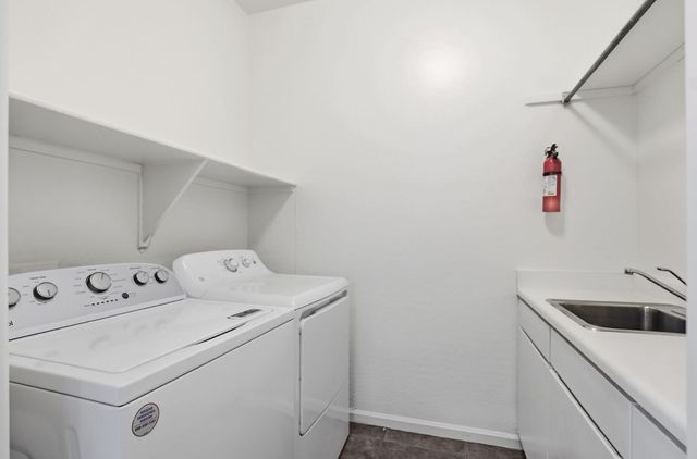 3565 E Vaughn Court, Gilbert, AZ 85234