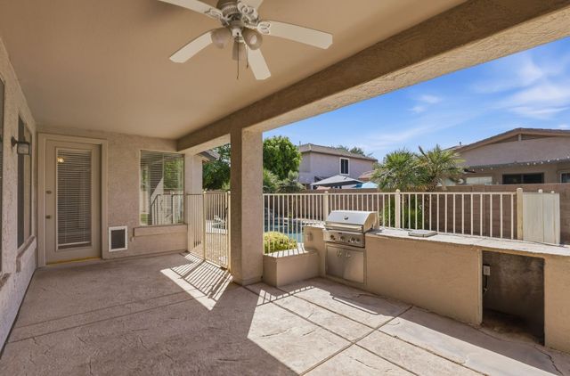3565 E Vaughn Court, Gilbert, AZ 85234