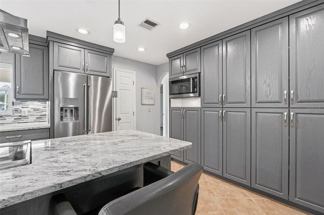 18682 ASHCROFT CIRCLE, Port Charlotte, FL 33948