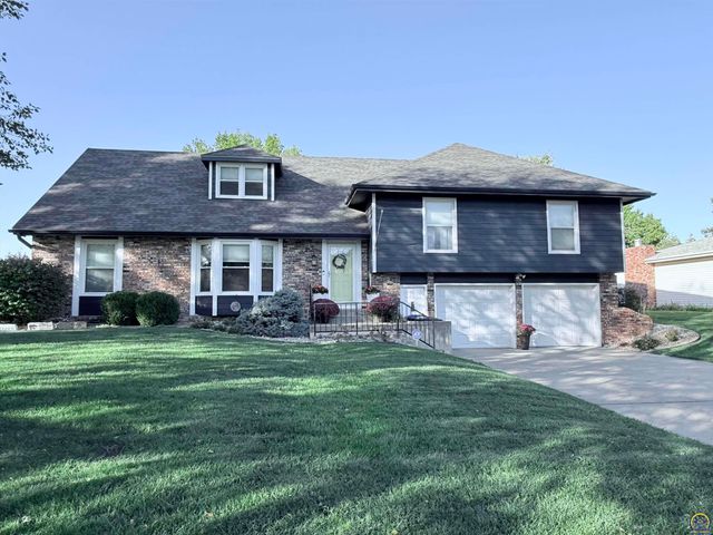 3824 SE 31st St, Topeka, KS 66605