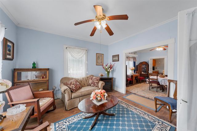 213 Capps Street, Marlin, TX 76661