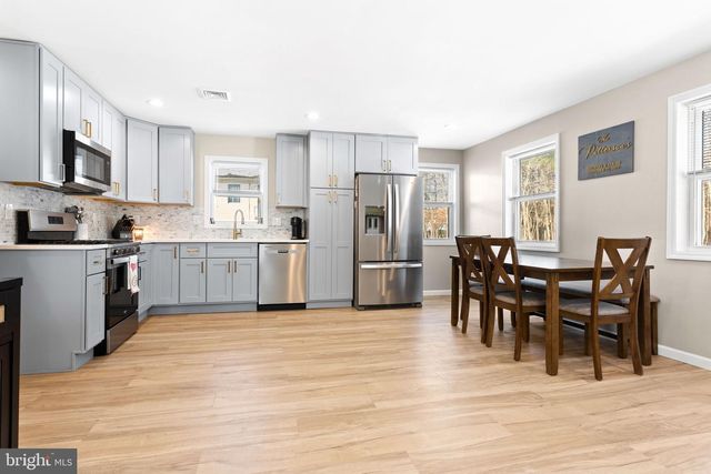 69 HOLLY RD, Gibbsboro, NJ 08026