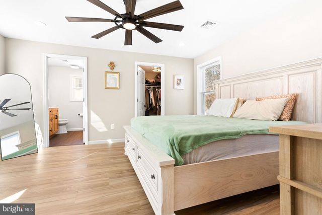 69 HOLLY RD, Gibbsboro, NJ 08026