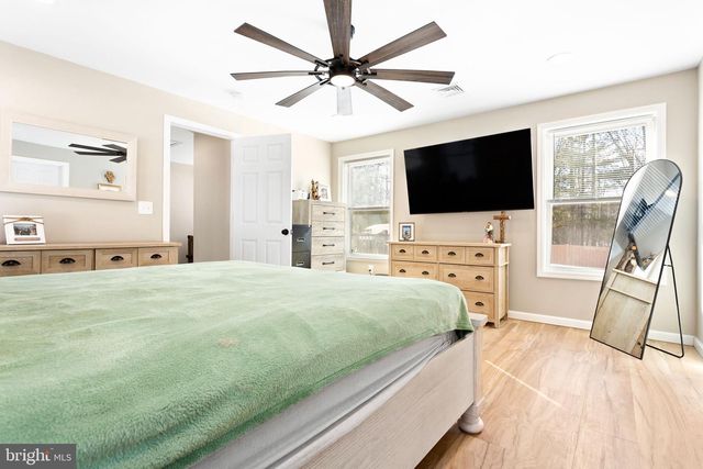 69 HOLLY RD, Gibbsboro, NJ 08026