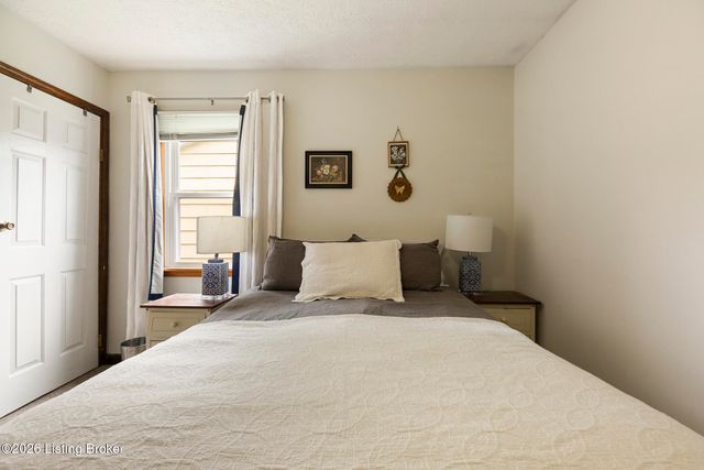 3306 Ethelwood Dr, Louisville, KY 40299