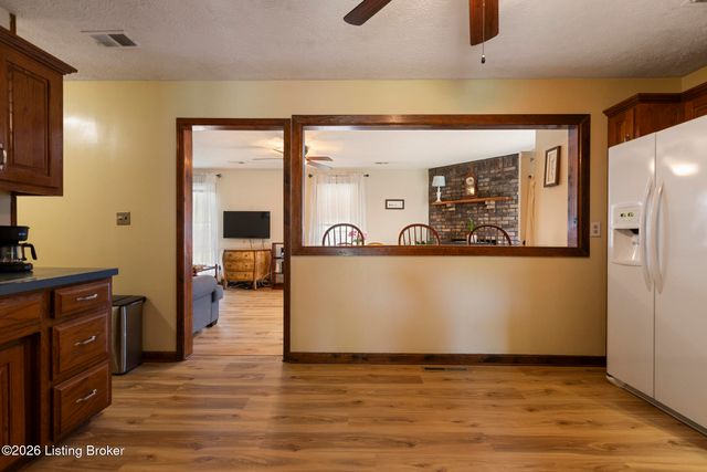 3306 Ethelwood Dr, Louisville, KY 40299