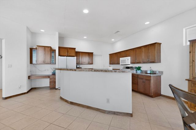 5100 Onies Court NE, Rio Rancho, NM 87144