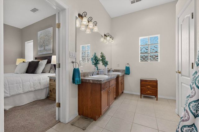 5100 Onies Court NE, Rio Rancho, NM 87144