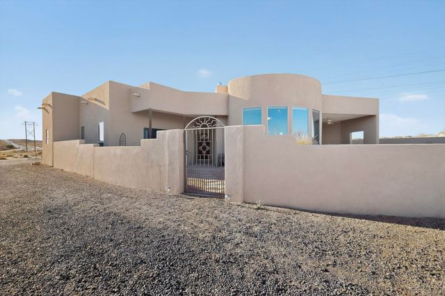 5100 Onies Court NE, Rio Rancho, NM 87144