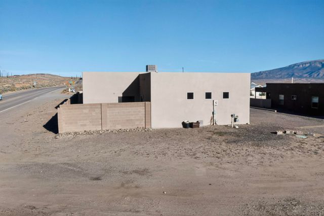 5100 Onies Court NE, Rio Rancho, NM 87144