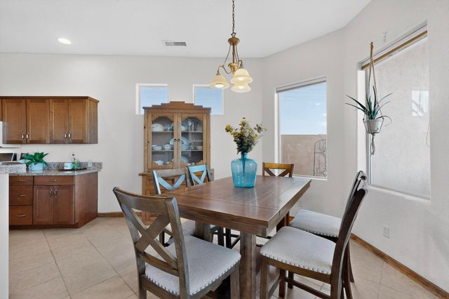 5100 Onies Court NE, Rio Rancho, NM 87144