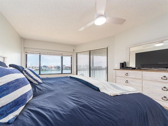 640 BAYWAY BOULEVARD 302, Clearwater Beach, FL 33767