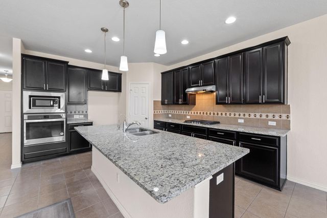 20017 Ploughshores LN, Pflugerville, TX 78660