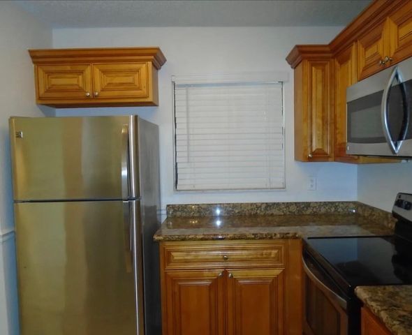 1421 Windorah Way H, West Palm Beach, FL 33411
