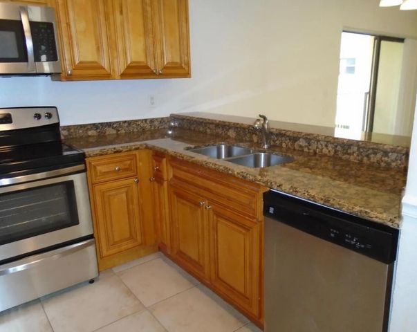 1421 Windorah Way H, West Palm Beach, FL 33411