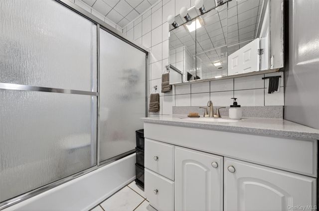 14 Scotchtown Drive, Middletown, NY 10941