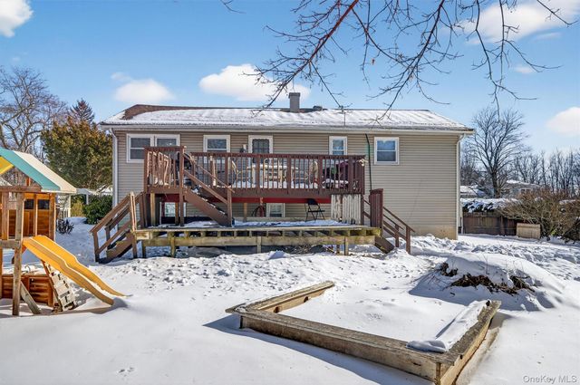 14 Scotchtown Drive, Middletown, NY 10941