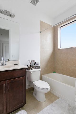 8484 GRAND PRIX Lane, Boynton Beach, FL 33472
