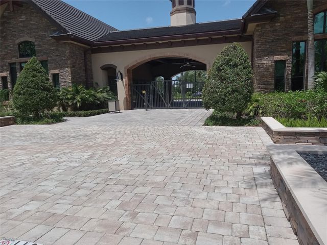 8484 GRAND PRIX Lane, Boynton Beach, FL 33472