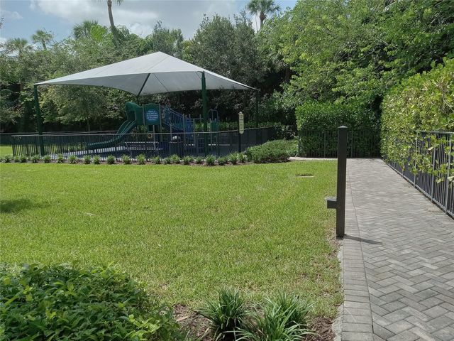 8484 GRAND PRIX Lane, Boynton Beach, FL 33472