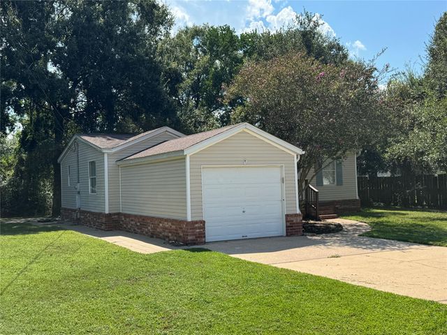 16506 Leafy Meadow Drive, Conroe, TX 77302