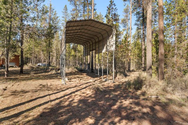 16007 Parkway Drive, La Pine, OR 97739