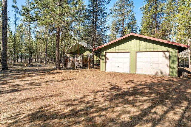 16007 Parkway Drive, La Pine, OR 97739