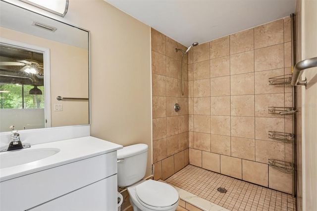 2515 SW 35TH PLACE 103, Gainesville, FL 32608