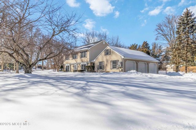 41 Polly Way, Middletown, NJ 07748