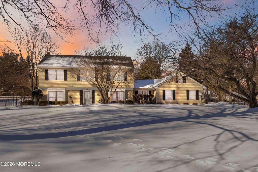 41 Polly Way, Middletown, NJ 07748