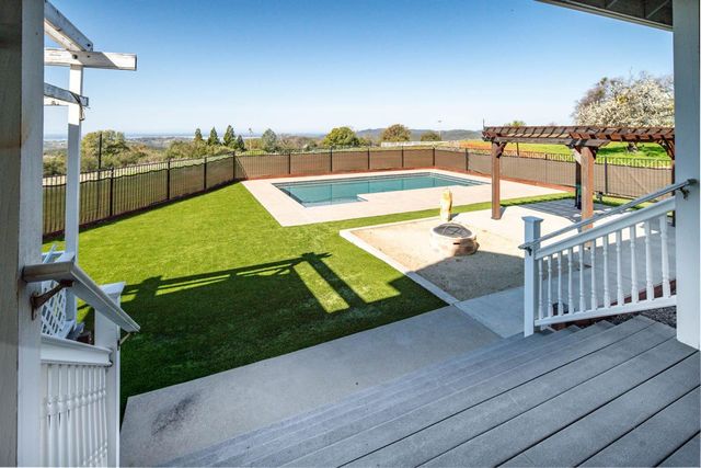 2661 Mountain Oak, Rescue, CA 95672