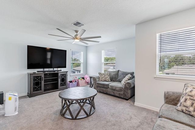 3319 CURLEW AVENUE, Leesburg, FL 34748