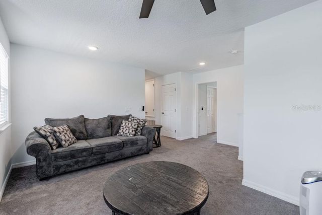 3319 CURLEW AVENUE, Leesburg, FL 34748