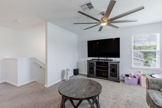 3319 CURLEW AVENUE, Leesburg, FL 34748
