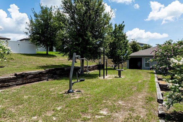 3319 CURLEW AVENUE, Leesburg, FL 34748