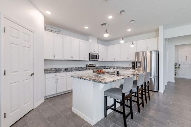 3319 CURLEW AVENUE, Leesburg, FL 34748