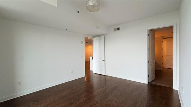 270 17th Street NW 2307, Atlanta, GA 30363
