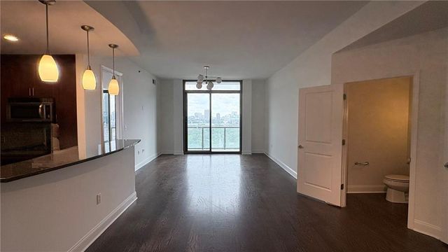 270 17th Street NW 2307, Atlanta, GA 30363