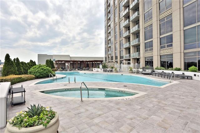 270 17th Street NW 2307, Atlanta, GA 30363