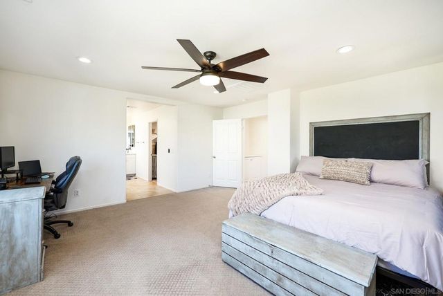 310 Falabella Ln, Fallbrook, CA 92028