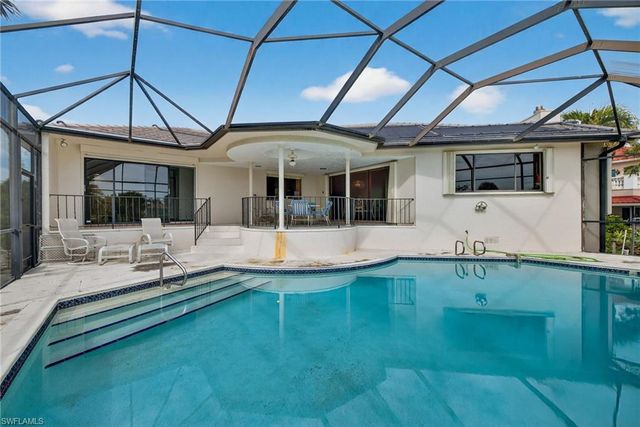 1312 Par View DR, Sanibel, FL 33957