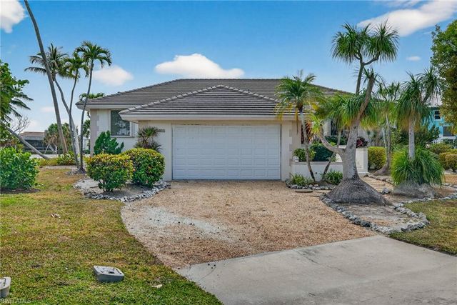 1312 Par View DR, Sanibel, FL 33957